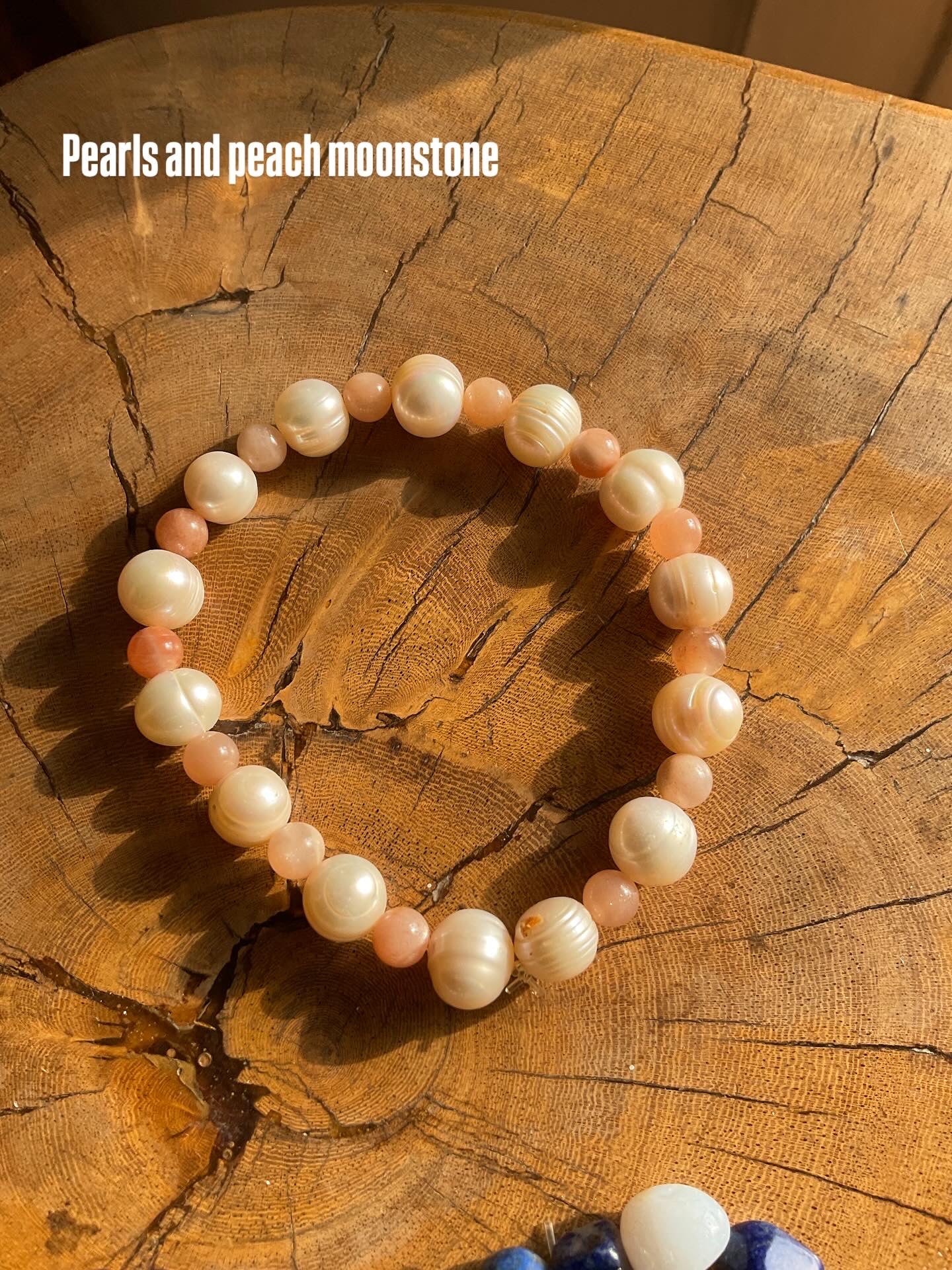 Pearls & peach moonstone