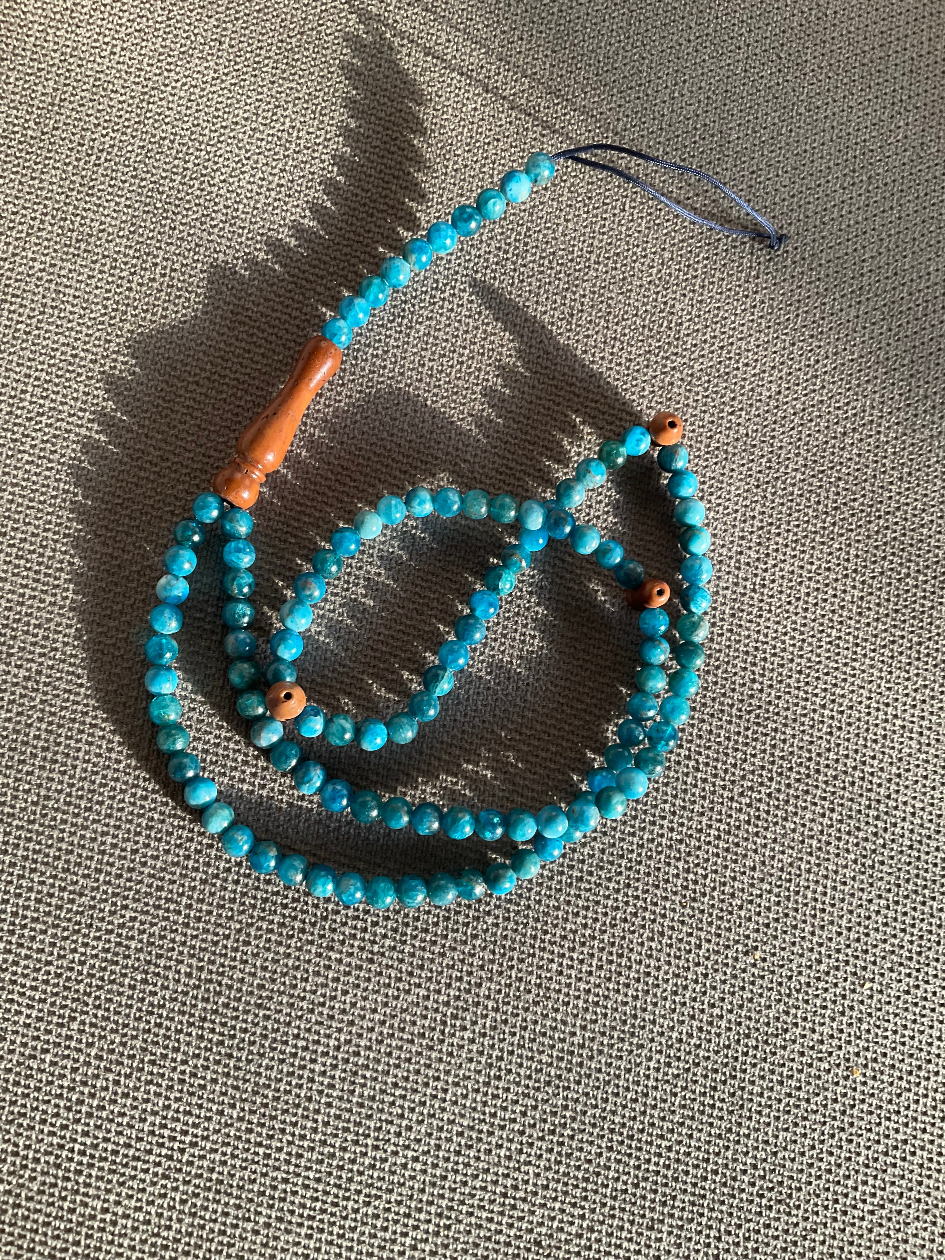 Apatite prayer beads