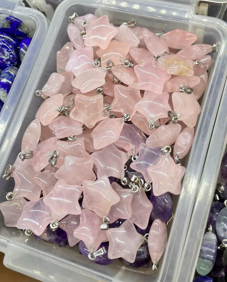 Rose quartz star pendant