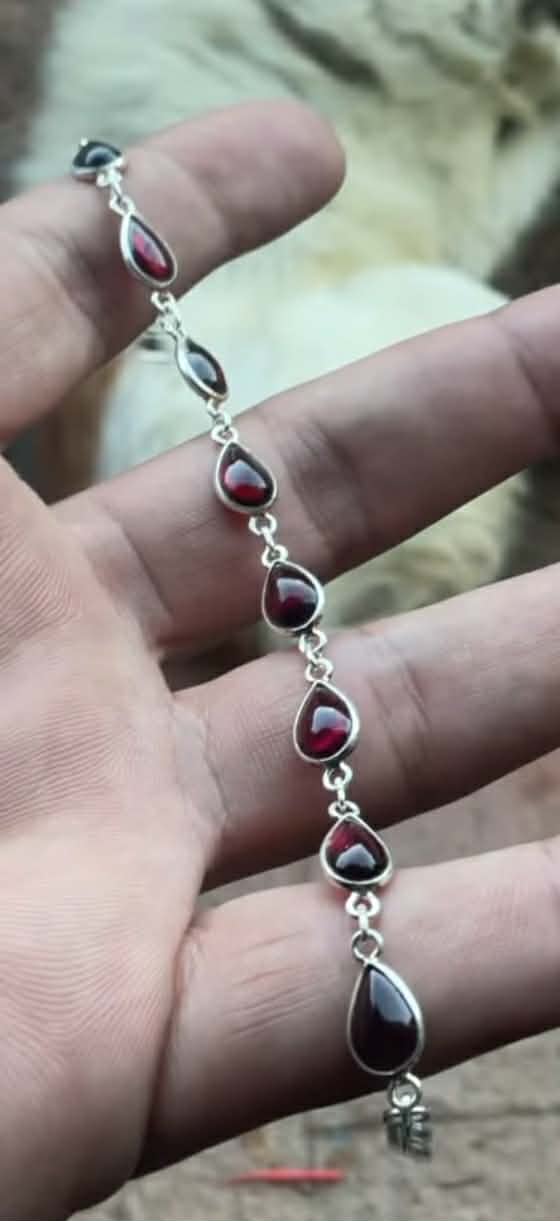 Red garnet silver bracelet