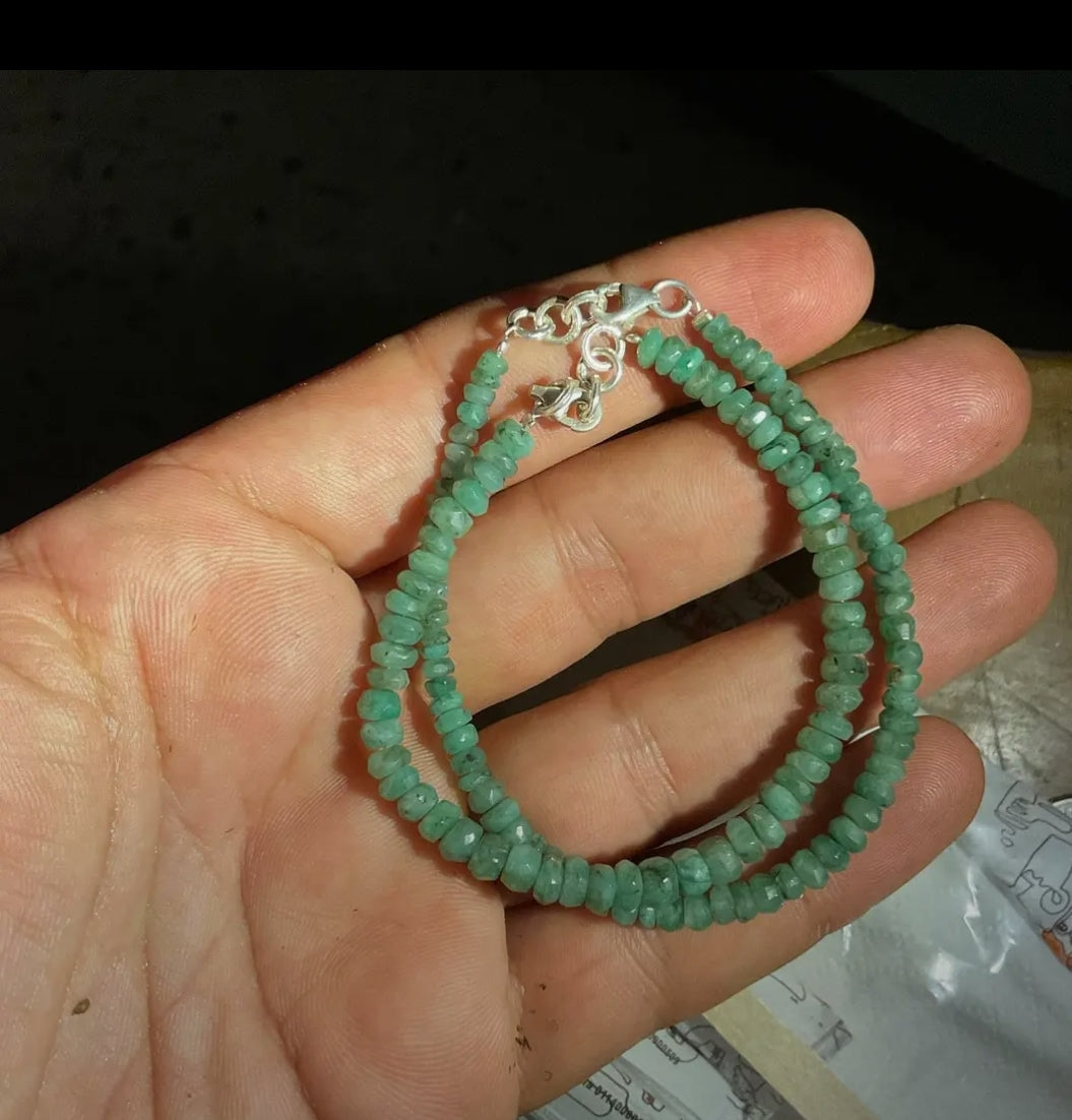 Emerald bracelet